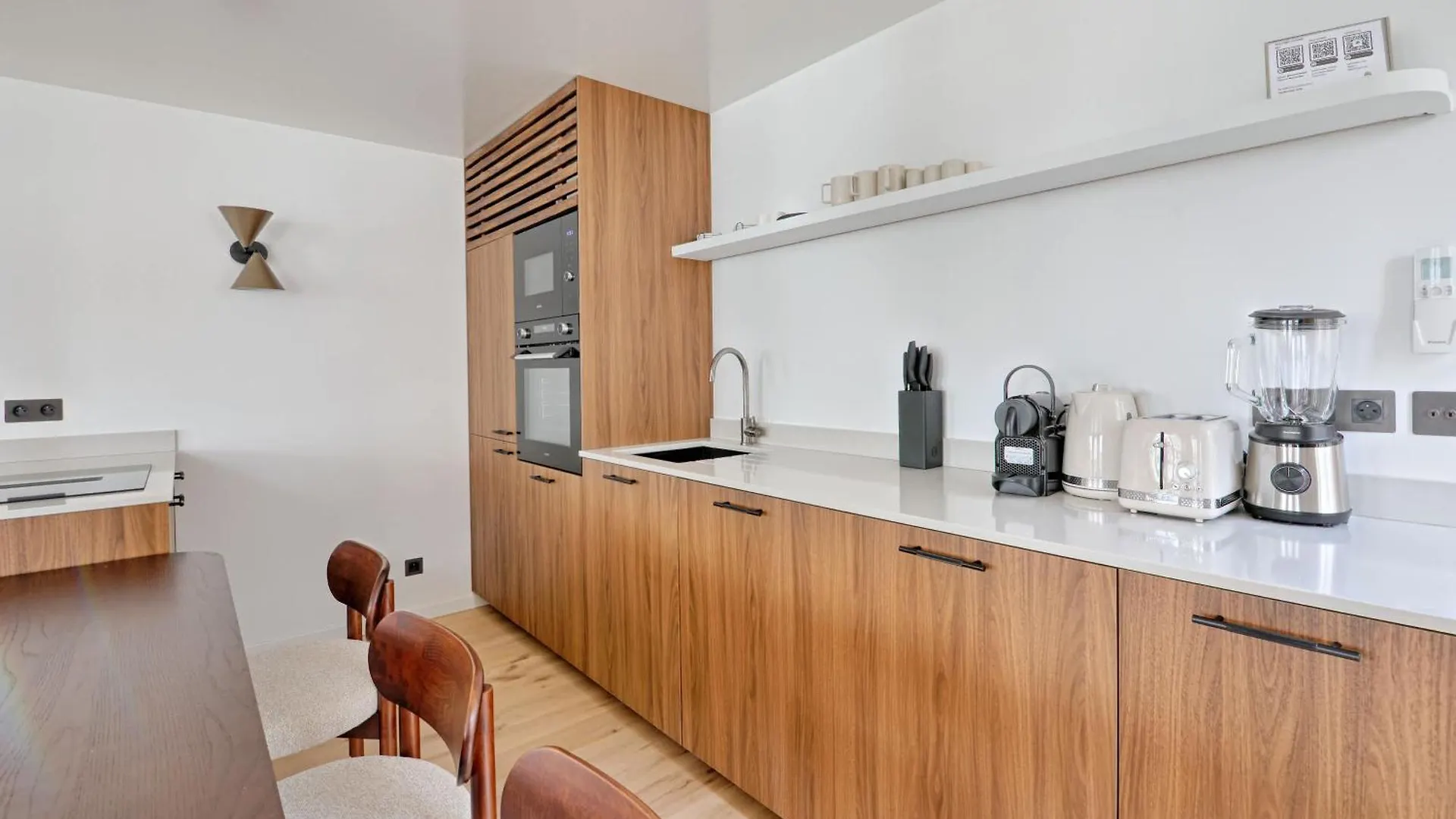 Louvre & Seine Luxury New 3Br Full Ac By Melvane Parijs Appartement