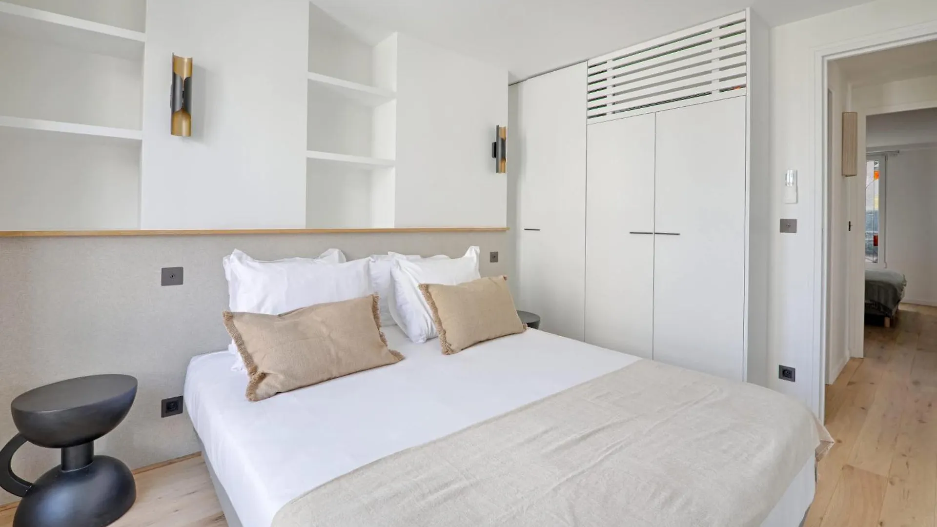 Appartement Louvre & Seine Luxury New 3Br Full Ac By Melvane Parijs